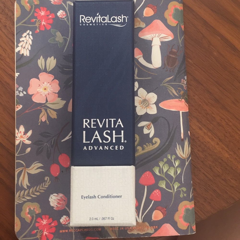 Revitalash advanced eyelash conditioner